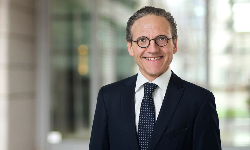 Dr. Axel Thoennessen, Duesseldorf